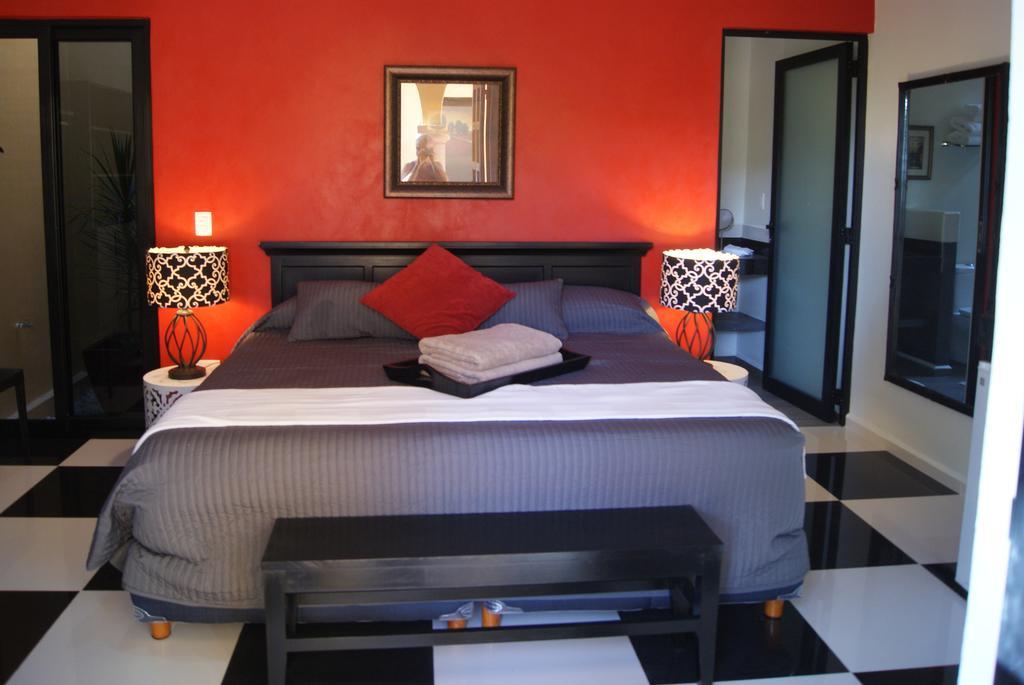 מרידה Ochenta Y Dos Bed & Breakfast & Spa מראה חיצוני תמונה